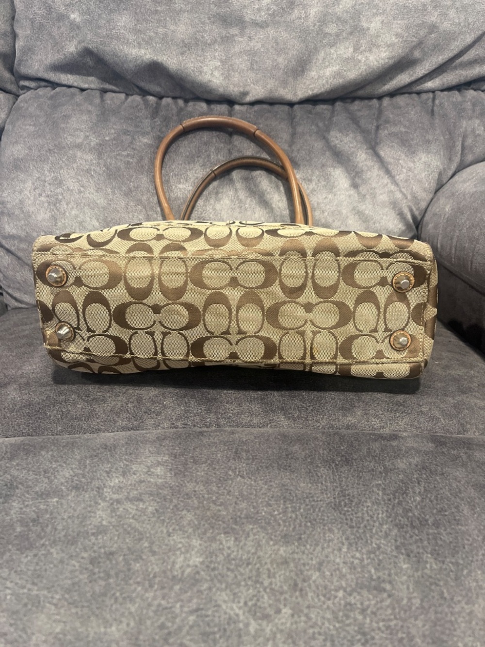 Coach Handbag - Picture 3 of 6